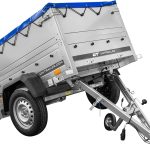 Unitrailer 150 KIPP Autotransportanhänger, hochwertig, robust, mit zusätzlichen Seitenwänden und Plane, 750 kg, mit kippbarer Deichsel